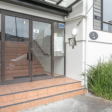 Roomy High-Ceiling Loft Apartment - Free Parking! Auckland Exterior photo